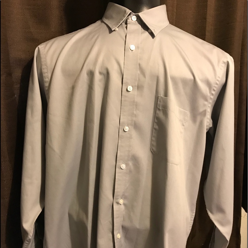 IZOD Mens M Grey Button-Up (long sleeve)